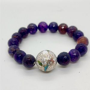 Purple agate gemstone bracelet